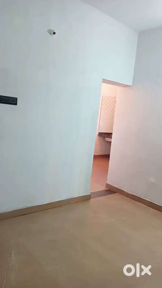 Family room , double room & single room available.