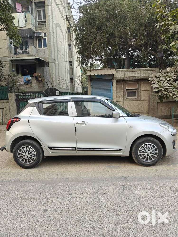 Maruti Suzuki Swift LXI Optional-O, 2019, Petrol