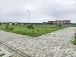 250 गज का कॉर्नर प्लॉट दो तरफा सड़क दो गुना रिटर्न