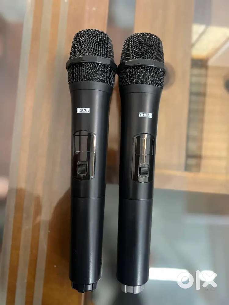 Ahooja trolley speaker