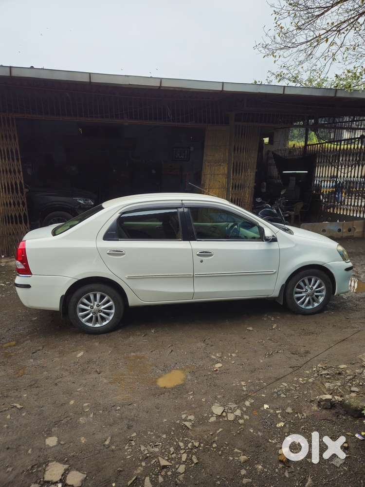 Toyota Etios 2015 Diesel Well Maintained