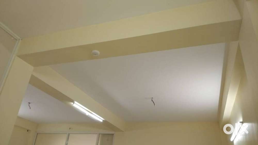 GROUND FLOOR 300 SQ FT FOR ADVOCATE OFFICES / TRAINING TUTION CENTERS.