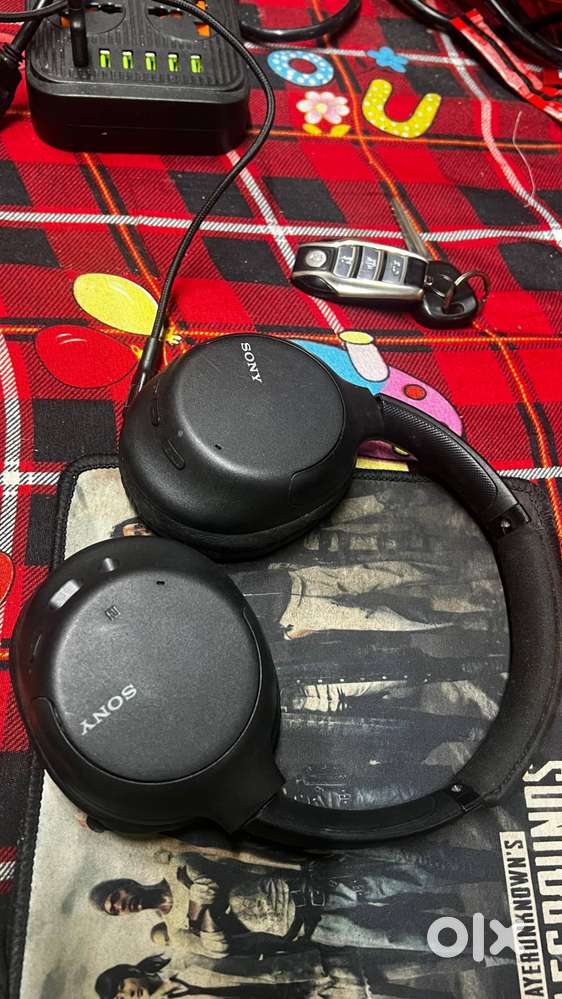 Sony WH-CH700N Wireless Noise Cancelling Over-the-Ear Headphones 2022