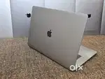 Apple Macbook Pro i7/16/256/5.5gb Graphics 15inch Retina Touchbar