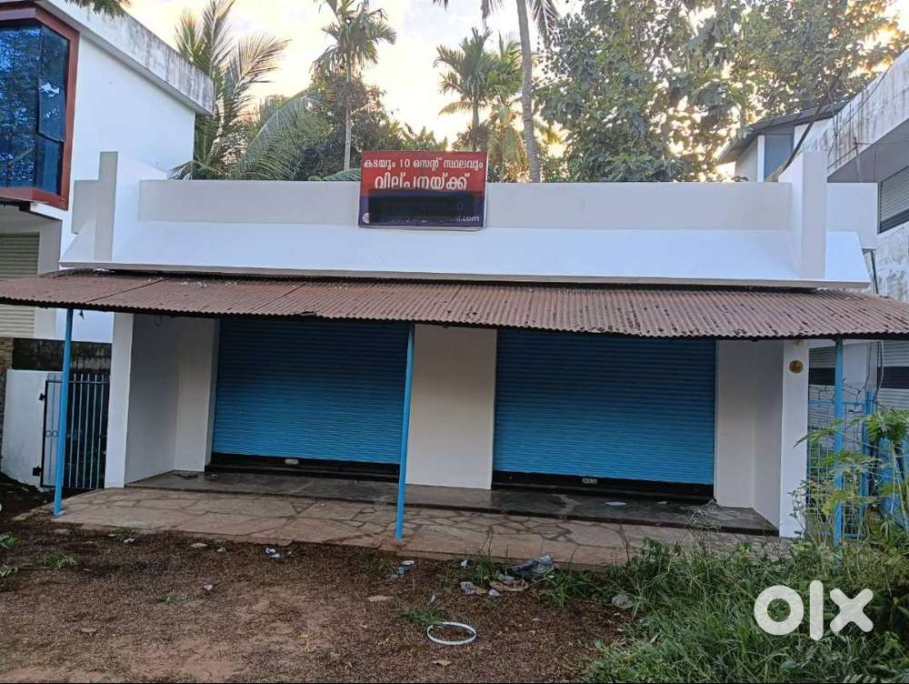 10 Cent & 2 Shutter Shop for sale . Dalavapuram Junction. Varkala.