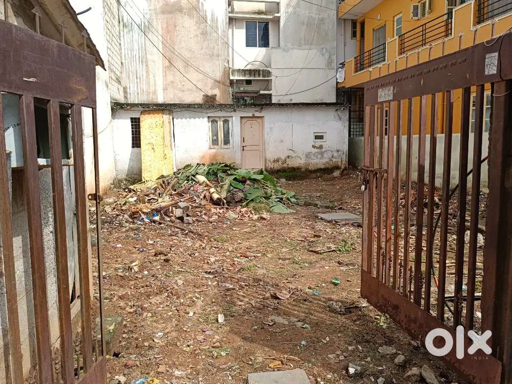 Banglore plot and house for sale