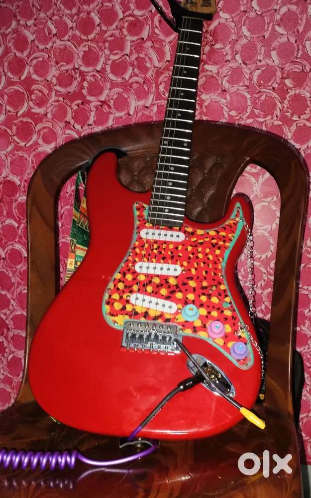 Custom workshop electric guitar (blueberry) + vault overdrive (combo)