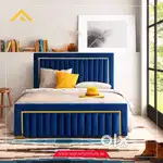A doubles bed 6 by 6