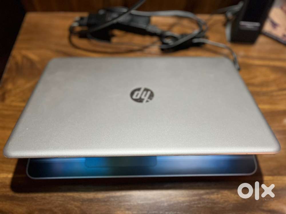 FOR SALE: HP Pavilion 15-au006tx-With Dedicated Nvidia Graphics