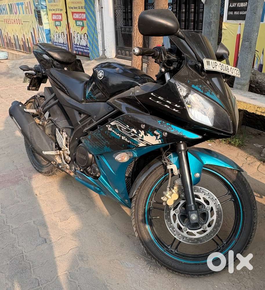 Yamaha R15 V2 for Sale – Well Maintained & Less Driven