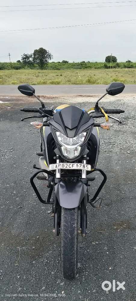 HONDA CB HORNET 160R