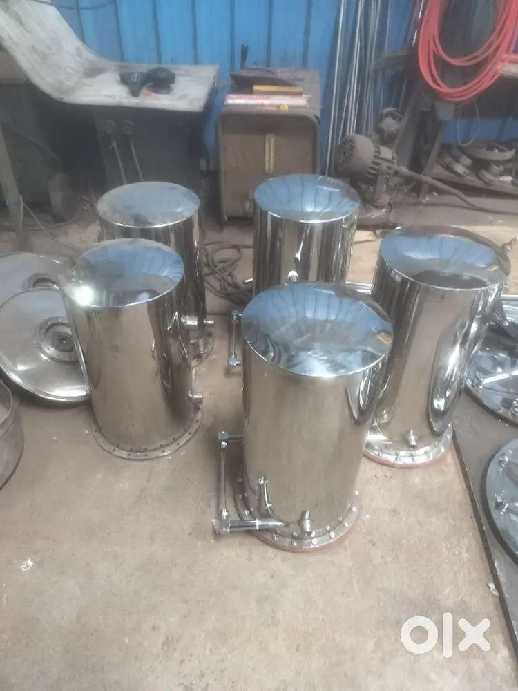 Buffing and grinding poerator