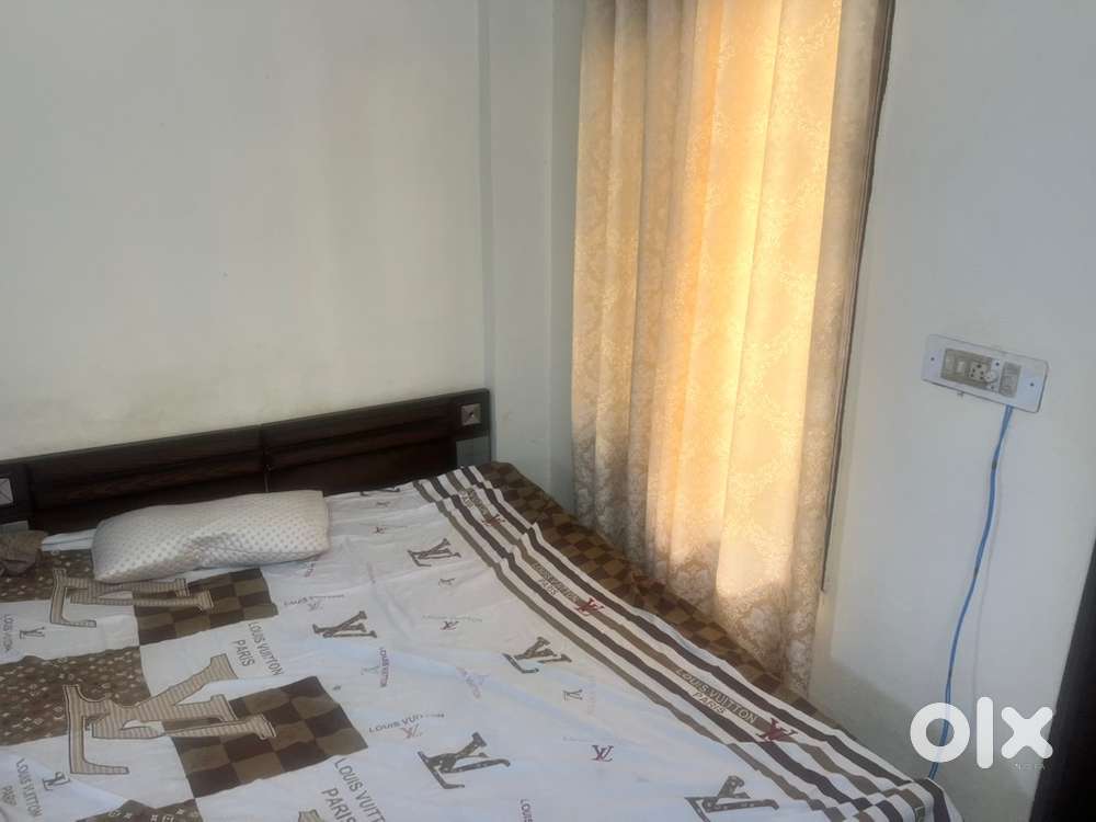 Fully furnished ine bed room attach wash room and kitchen with balcony