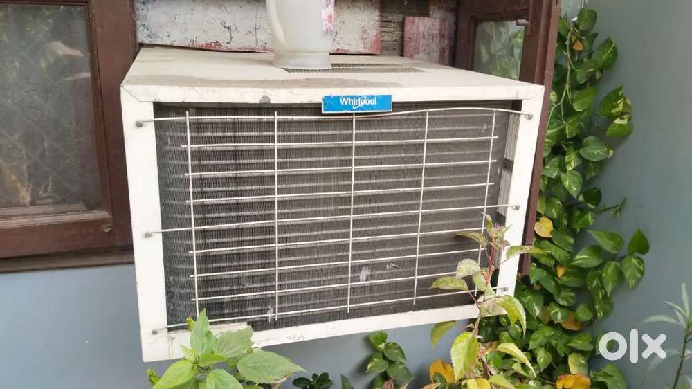 Whirlpool 1.5 Ton Window AC