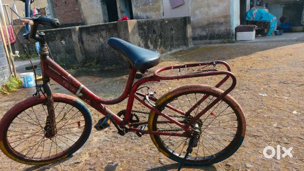 Urgent selling please come serious buyer/costumer