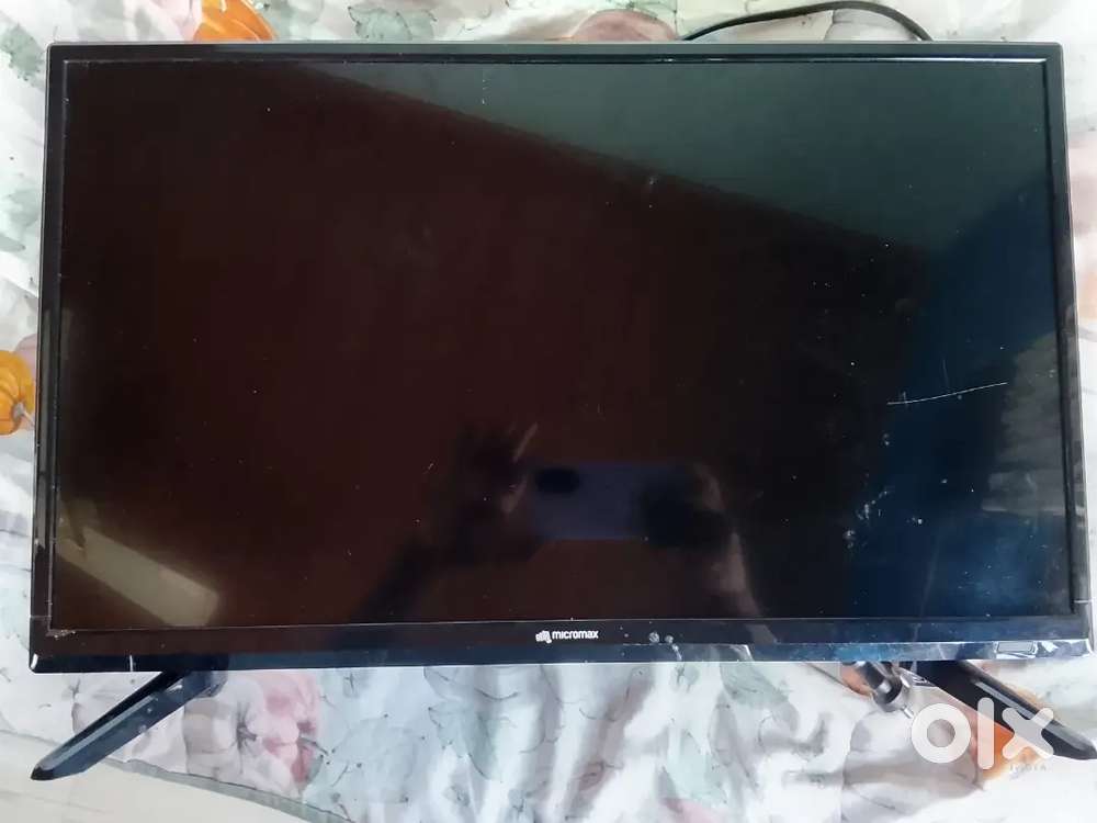 Micromax 24 LED Full HD TV