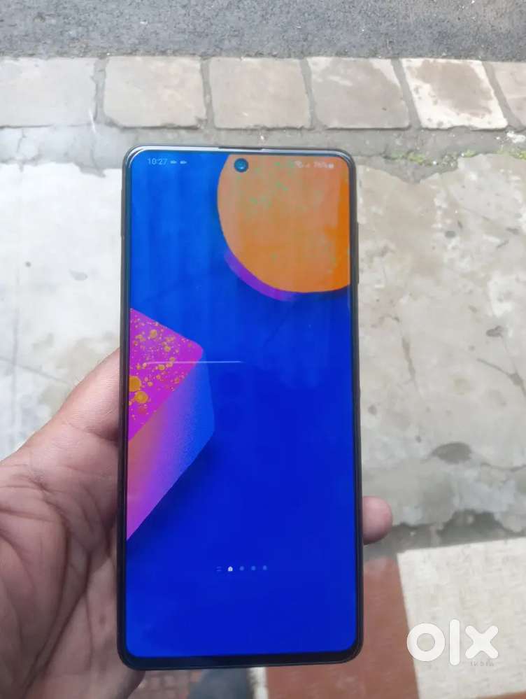 SAMSUNG GALAXY F62