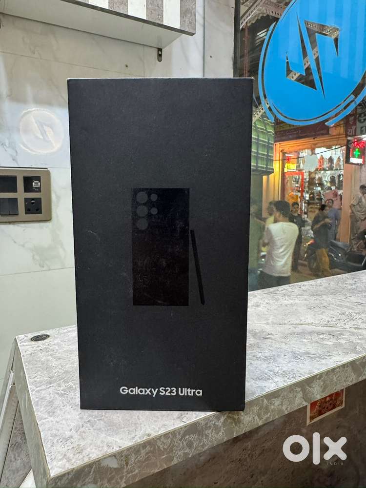 Samsung s23 ultra 256Gb black box pack international unit
