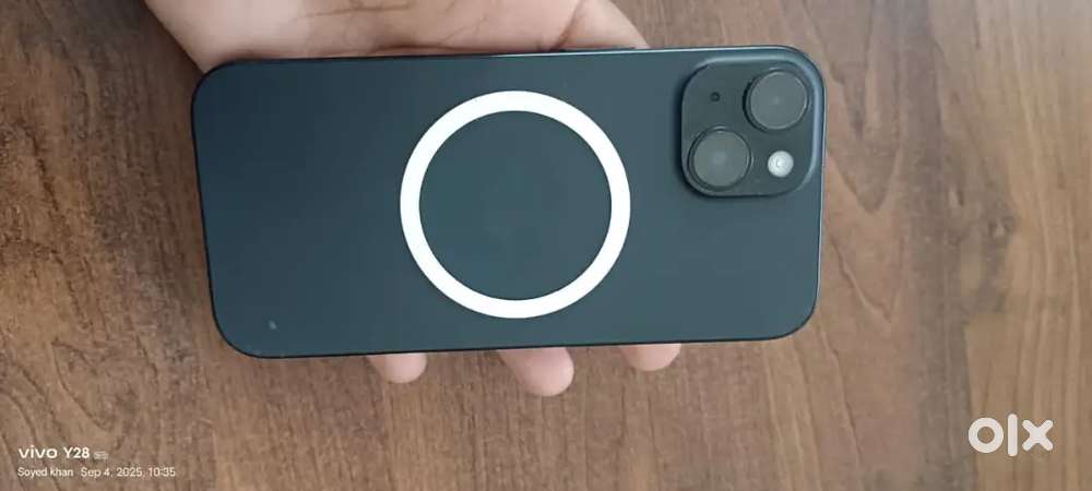 iPhone 15 black 128