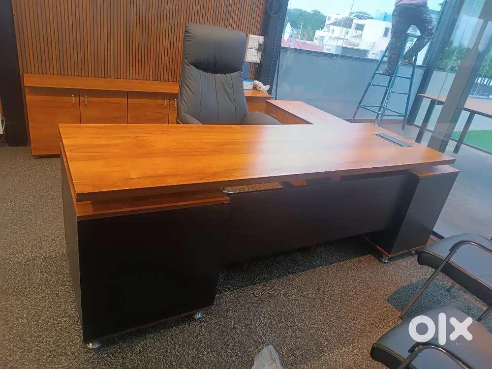Executive MD Table, Director Table ,Office Table for Sale in Bangalore