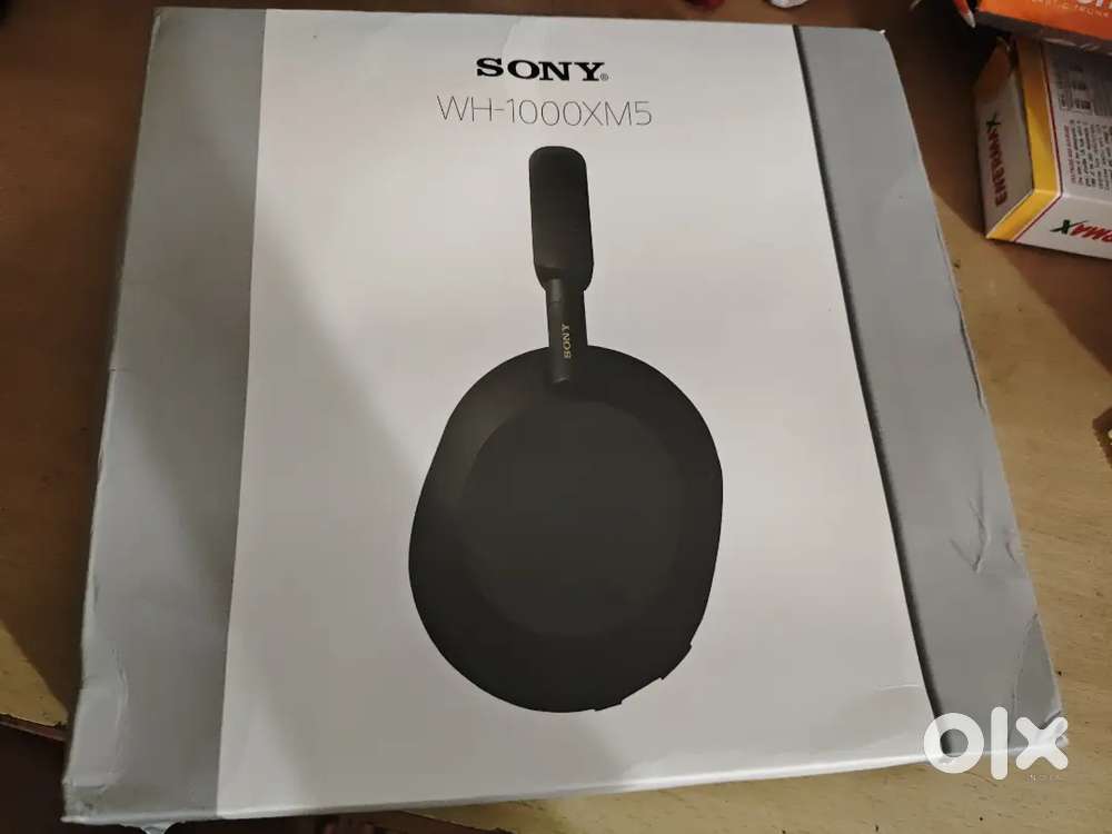 sony 1000XM5  open box good quality