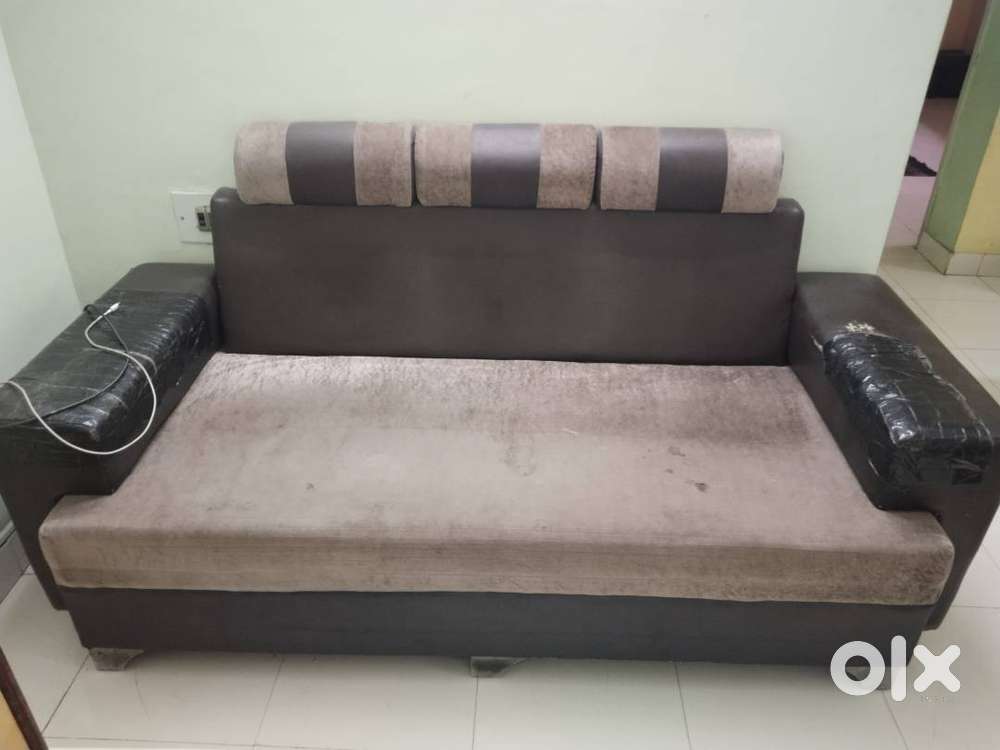 Sofa good condition
