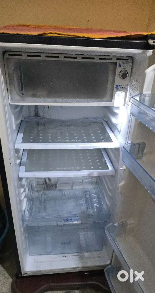 Haier single door fridge with good working available for cheaper price