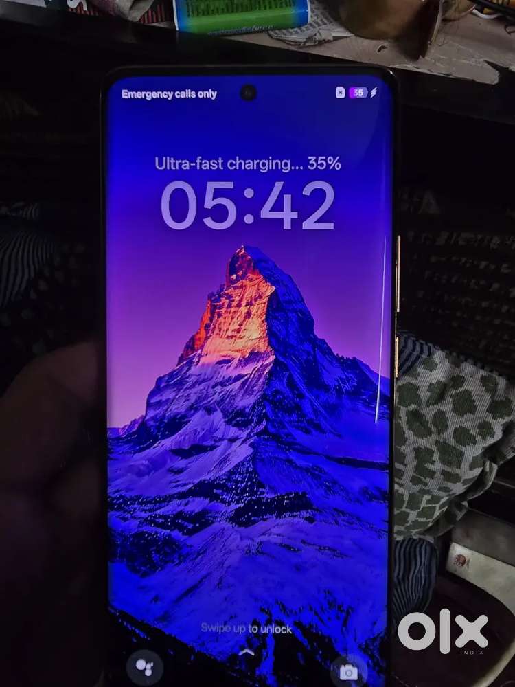11 pro plus 256 GB white