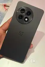 13 R 12 GB/256 GB
