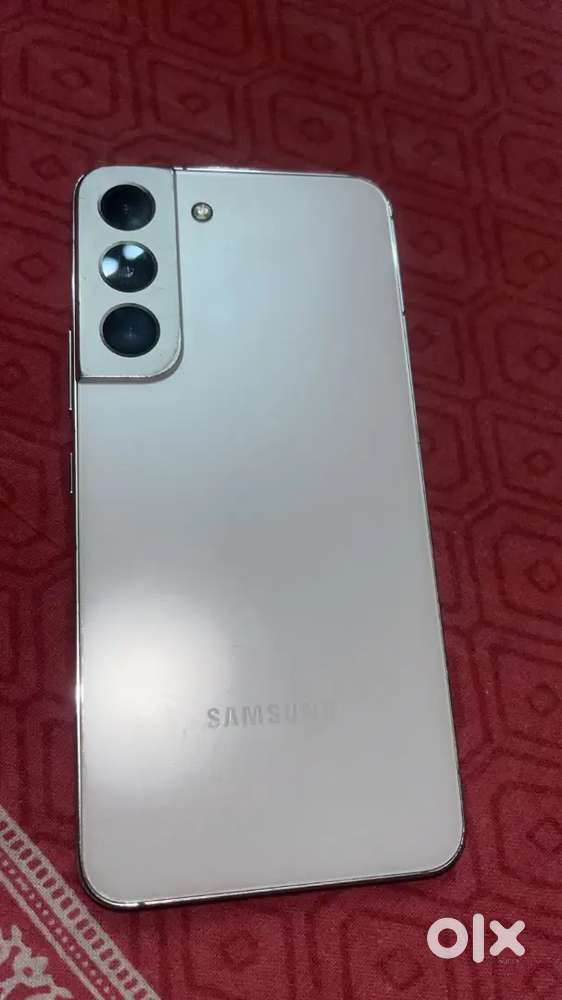S22 128 white