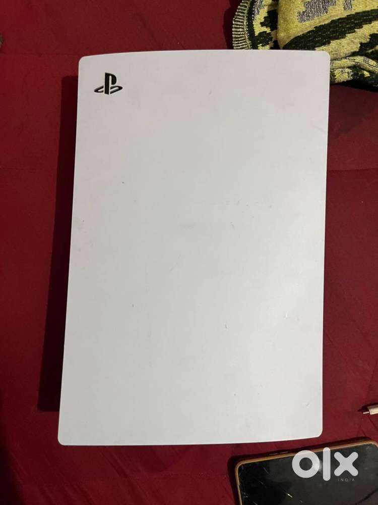PS5 CONSOLE