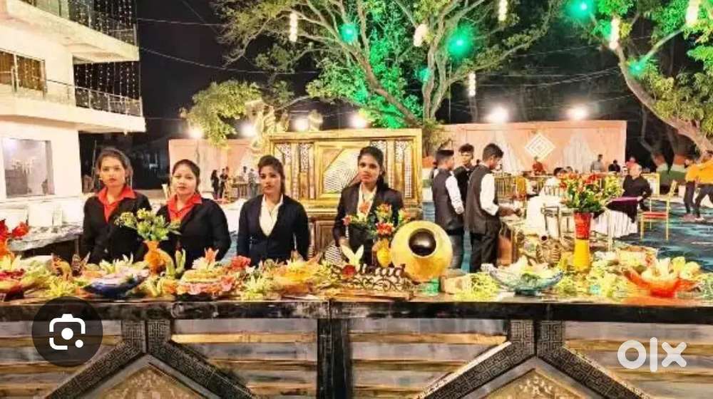 शादी पार्टी में काम के लिए वेटर चाहिए लड़का और लड़की