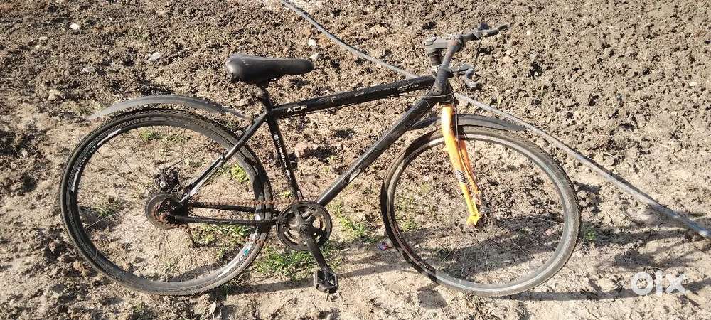 2023 model top condition koi bhi problem nhi hai sab ek dam badhiya