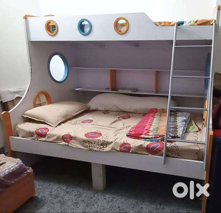 BUNKER BED with MATTRESS