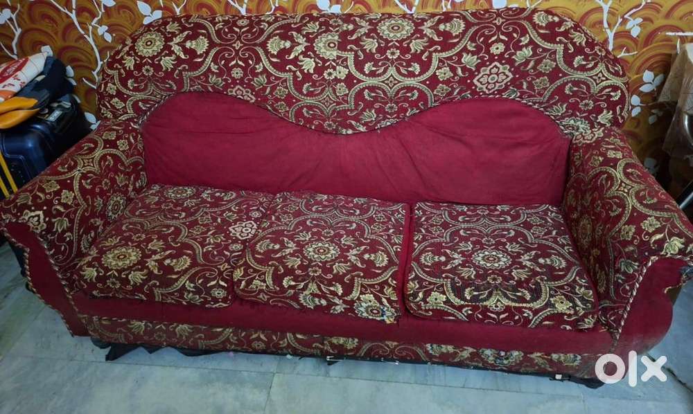3 seater Sofa for sale