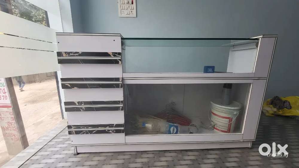 Shop Counter