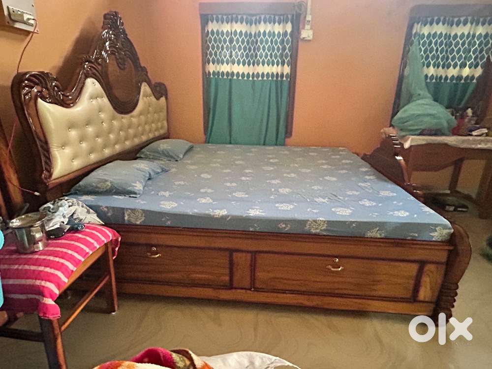 Beautiful bed for 3 people .