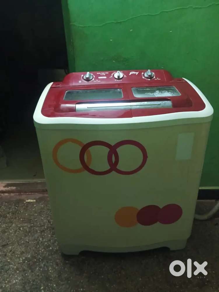 Godrej semiautomatic washing machine