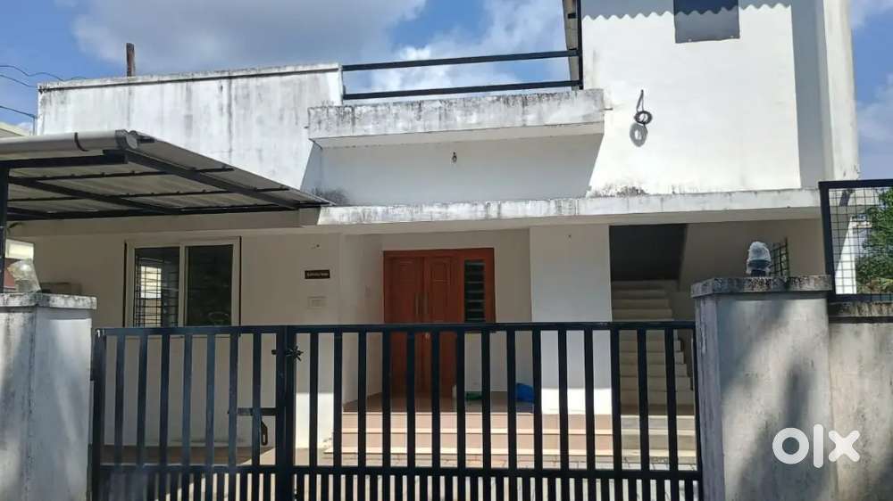 2 bhk independent house for Rent