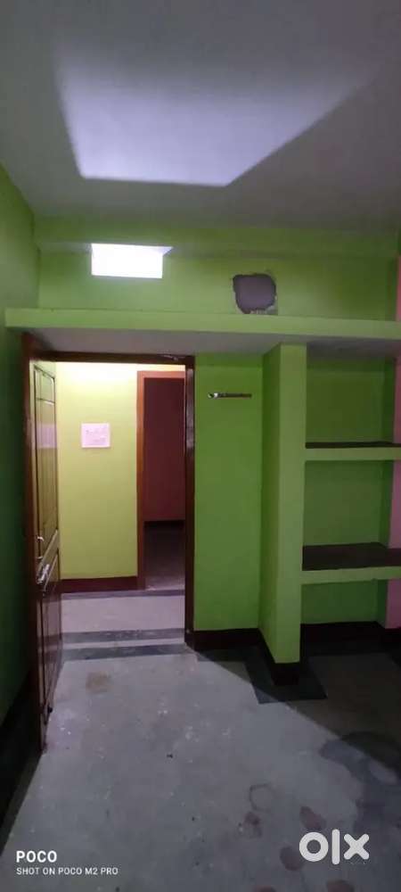 Room is available near hajipur railway station