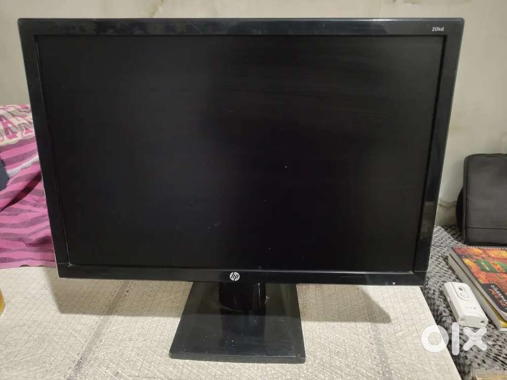 Hp Monitor + Wireless Mouse + Gamepad pro 4 ( Read Description )