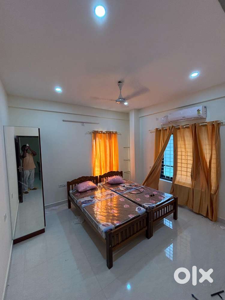 Fully Furnished 2BHK AC flat for rent near Technopark phase3