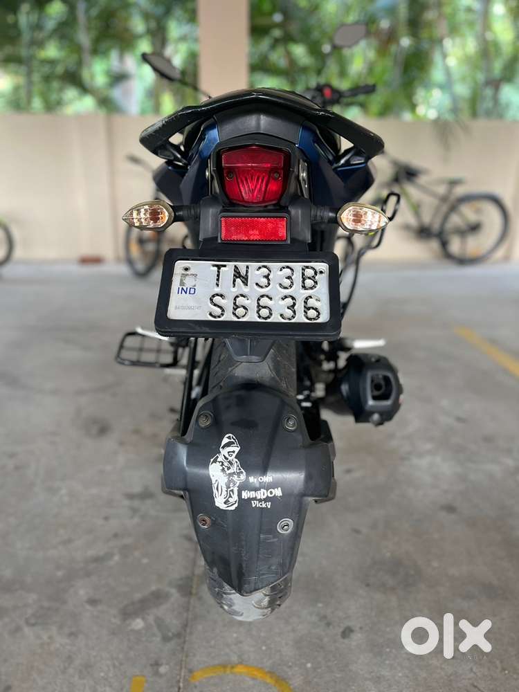 YAMAHA FZ V3