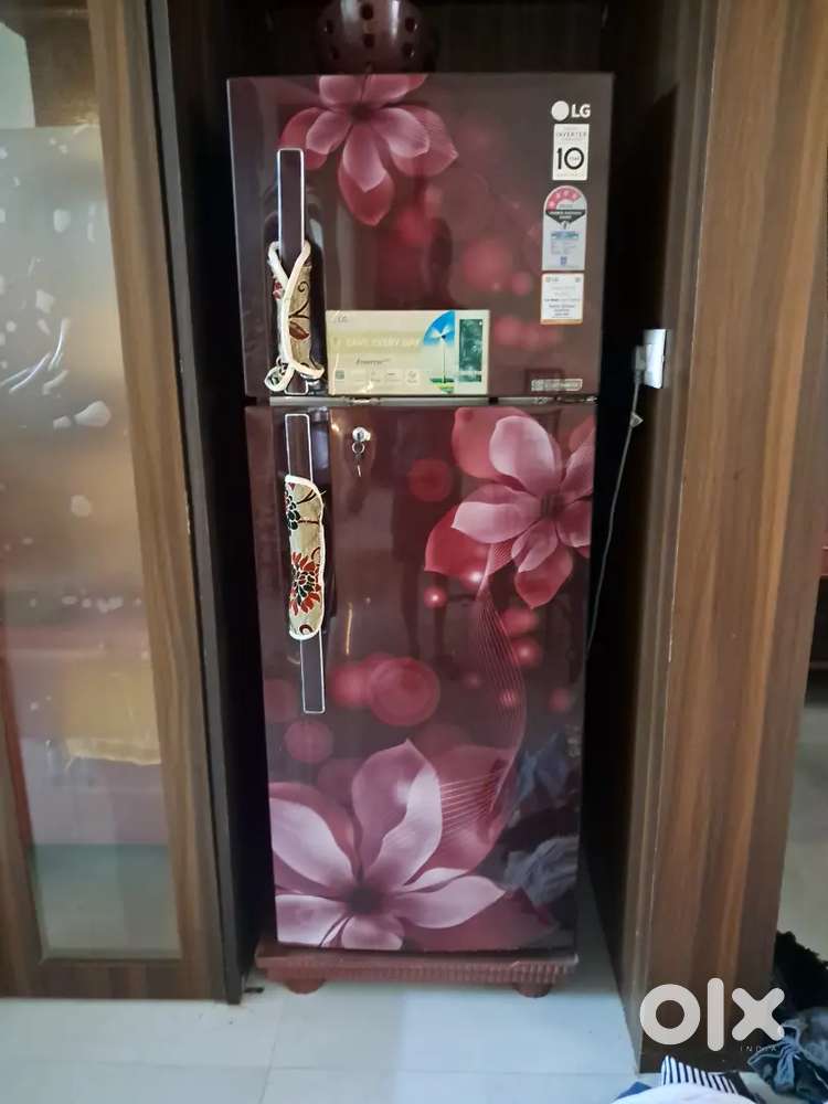 LG FRIGE 284 litres