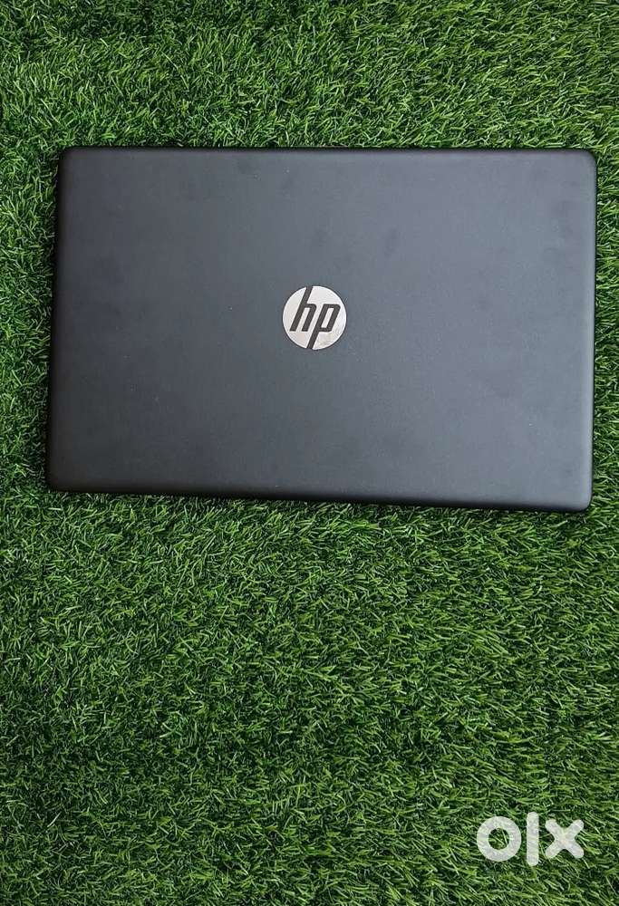 HP NEW LOOK LAPTOP