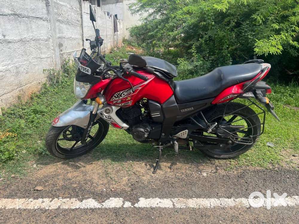 I Sell my one hand used yamaha bike