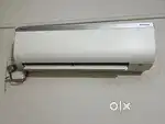 Daikin 1.5 ton 3 Star Inverter AC