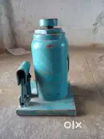 Mechanical Hydraulic jack for seal