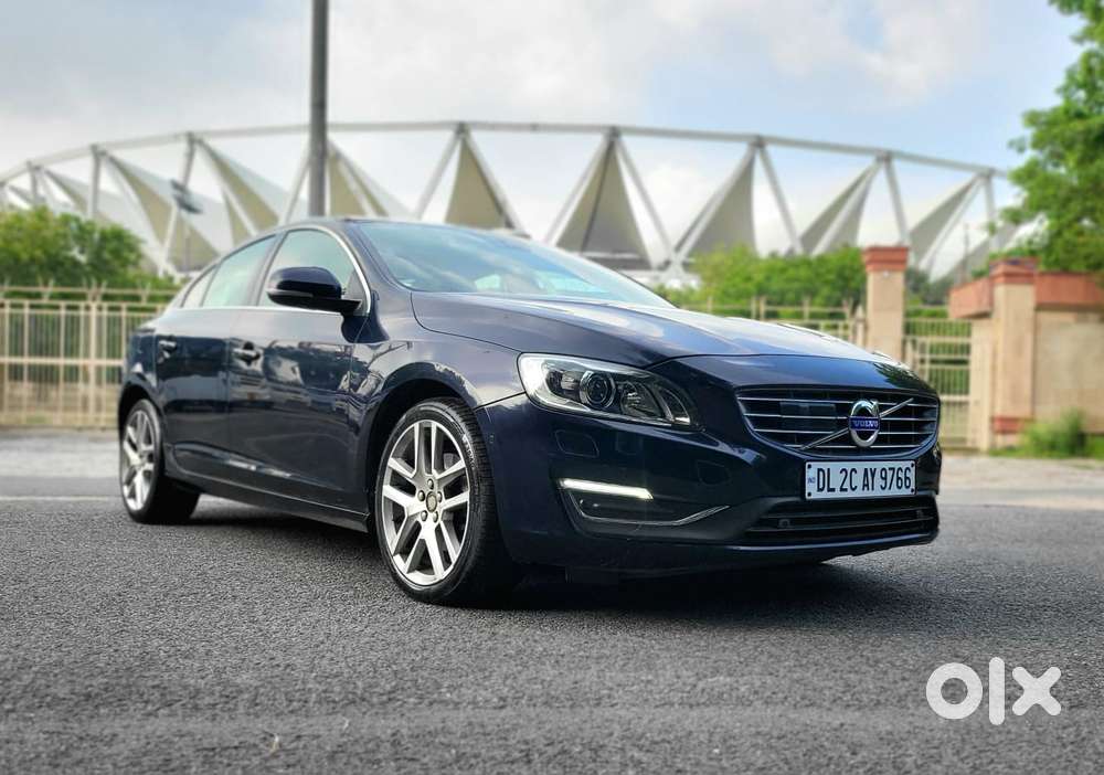 Volvo S60 Cross Country 2.4 CROSS COUNTRY INSCRIPTION, 2018, Diesel