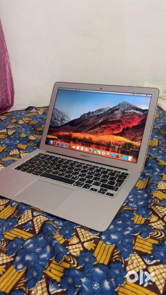 Macbook air (13inch)
